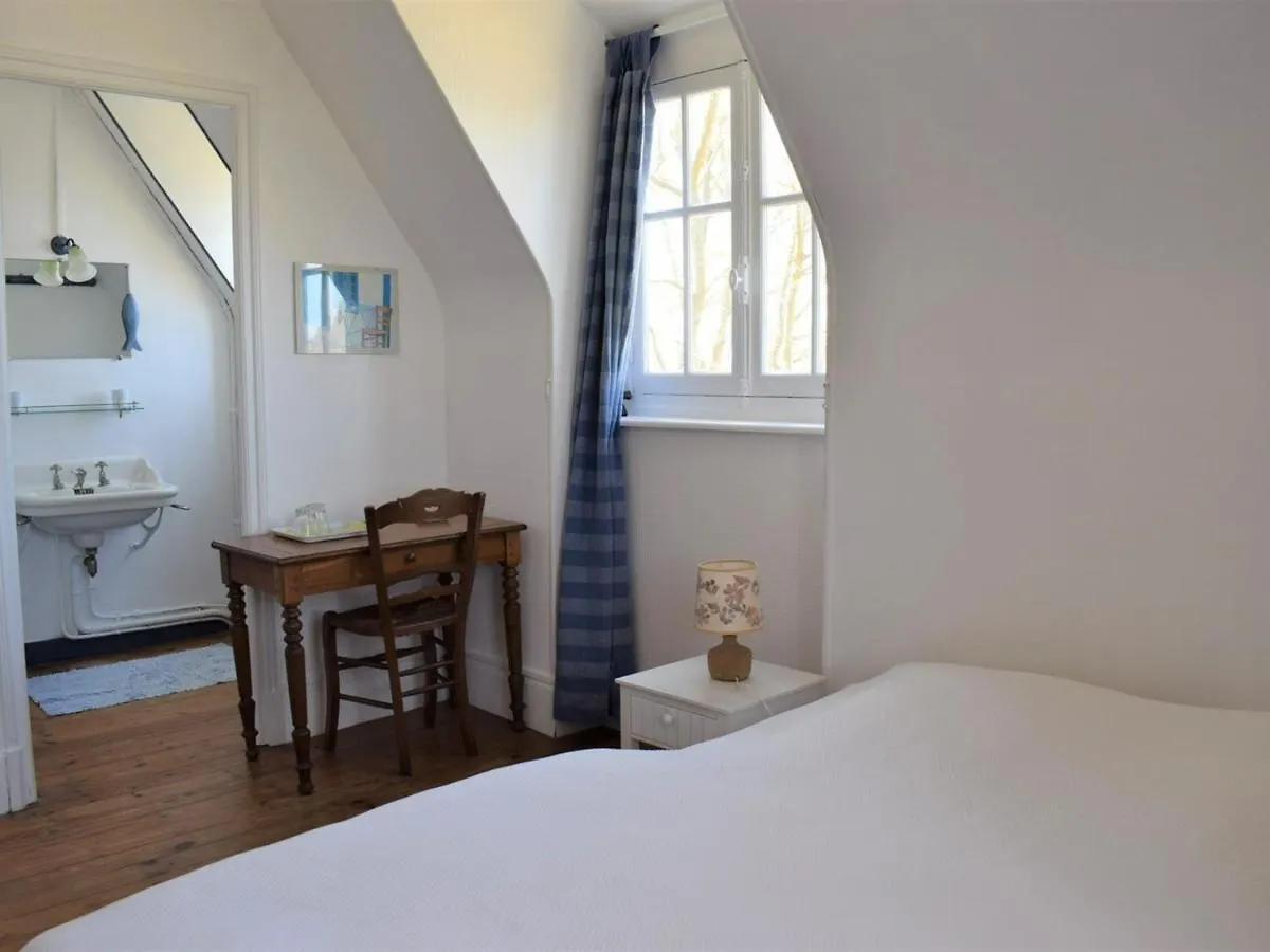 Villa 13 Pers Avec Jardin, Wifi, Animaux Admis A Perros-Guirec - Fr-1-368-169 0*,  Francja